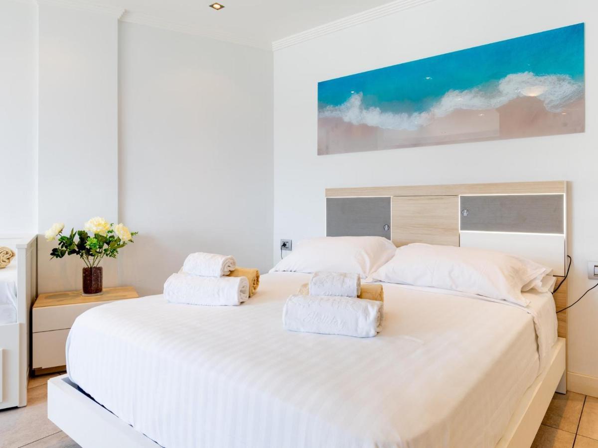 512 La Morera Blanca Luxuri Appartement